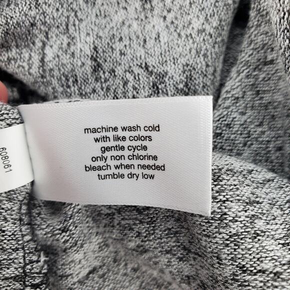 Lane‎ Bryant Women's 18/20 Black / Purple Floral Long Sleeve Top Pre-Owned - Picture 6 of 6